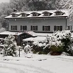 Al Mandello del Lario