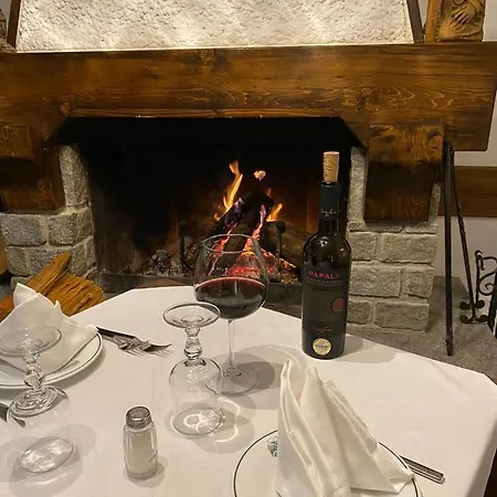 Al Ξενοδοχείο 2*