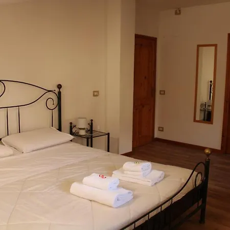 Al Mandello del Lario