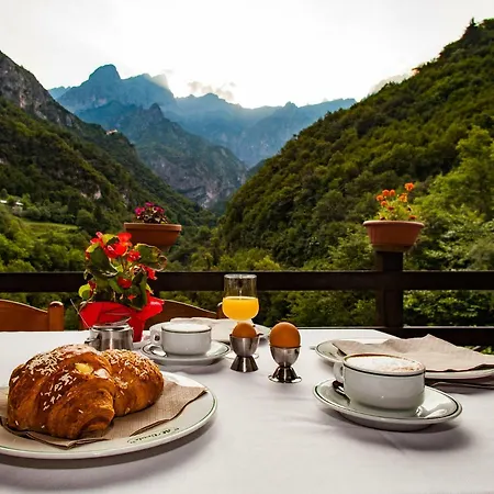 Ξενοδοχείο Al