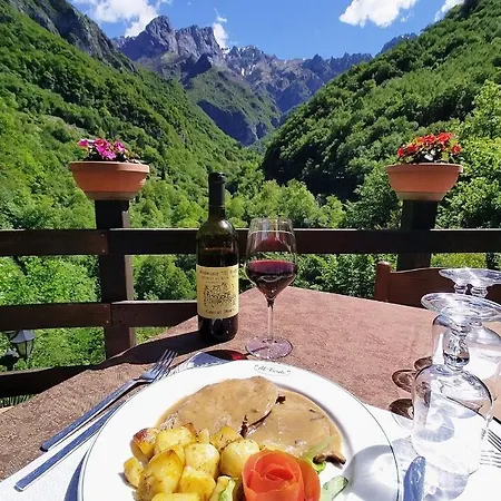 Al Mandello del Lario