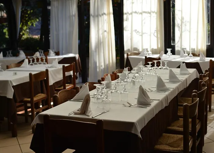 Otel Al Mandello del Lario