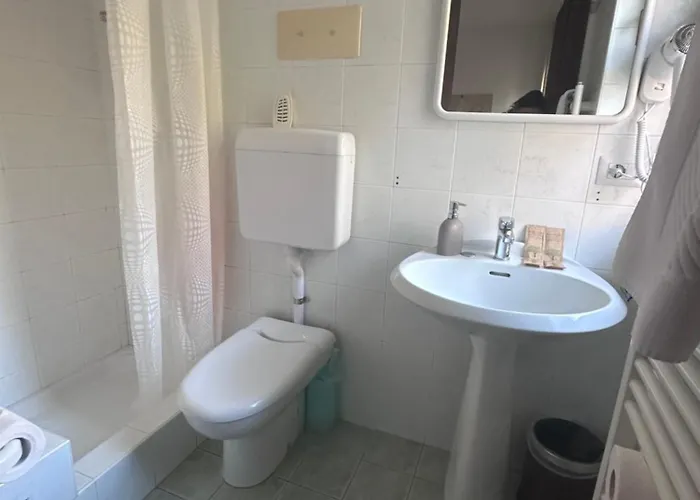 Al 2* Манделло-дель-Ларио