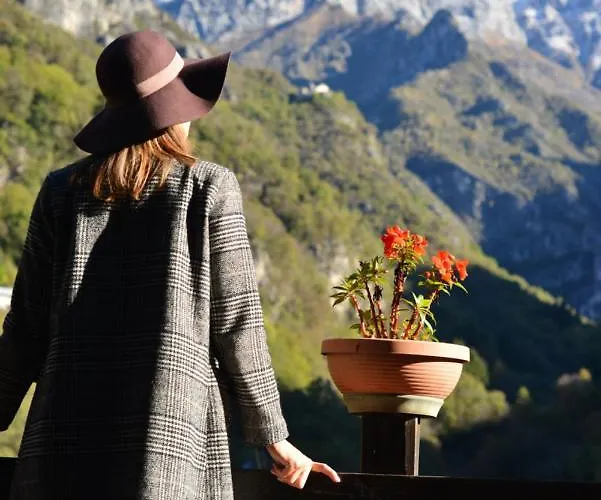 Al 2* Mandello del Lario